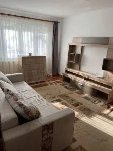Garsoniera decomandata Astra- str. Paraului - Brasov
