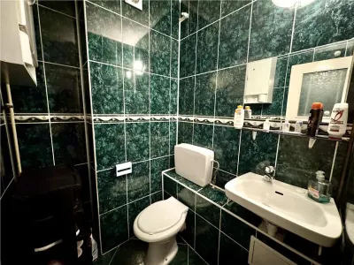 Apartament 3 camere decomandat de vanzare | Zona Judetean - foto 13