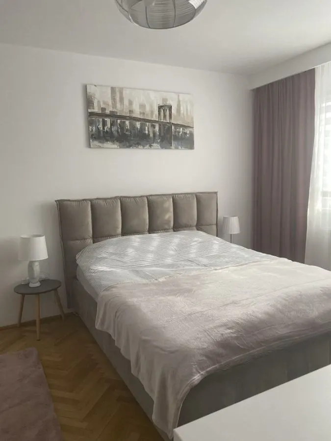 Garsoniera etaj intermediar, bloc de apartamente Astra - foto 1