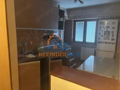 Apartament de vanzare cu 3 camere, zona Unirii - foto 5