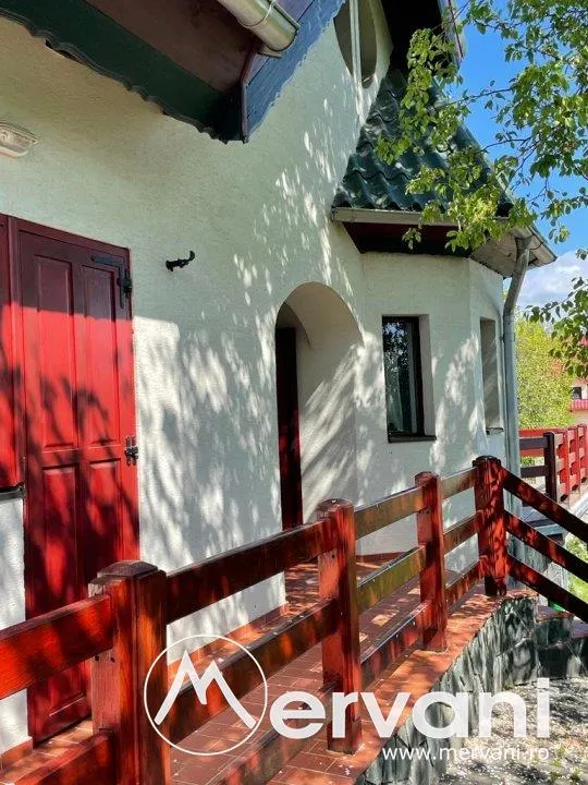 Casa de vanzare/ inchiriat in Poiana Campina - foto 4