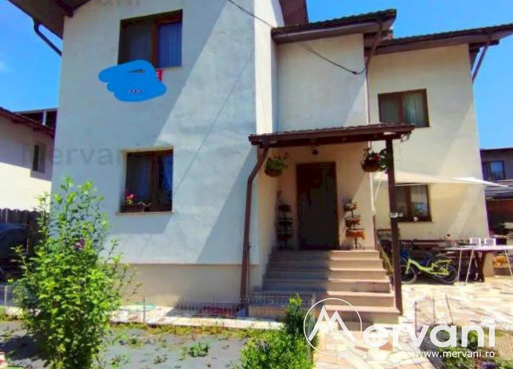 Vila de vanzare in Campina - foto 1