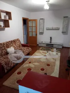 Apartament 2 camere | Zimbru | Etaj 2 | Centrală | Balcon închis | - Iasi