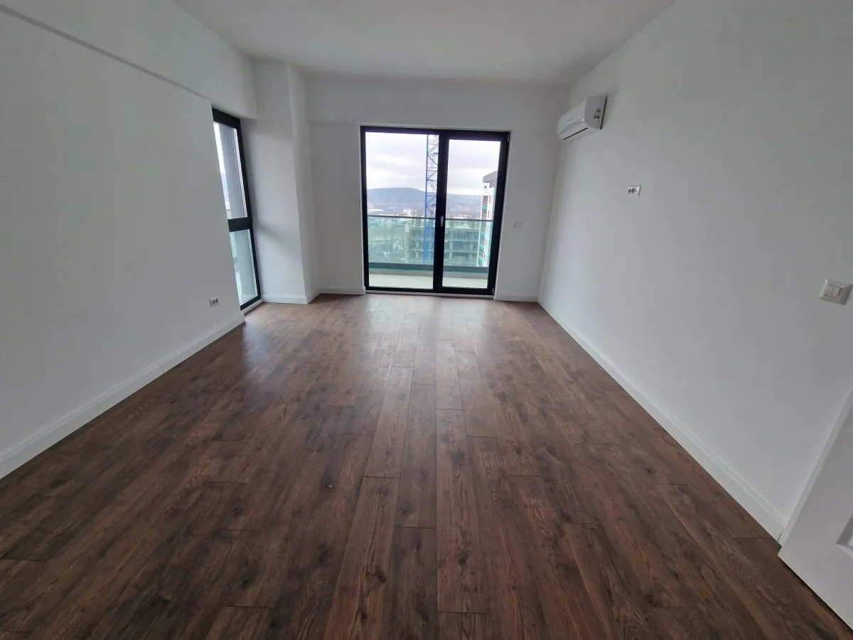 BLOC NOU! Ap. cu 2 camere decomandat Tatarasi 61 mp 114220euro+TVA - foto 1
