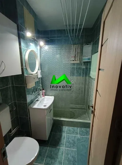 Apartament de inchiriat  3 camere Vasile Aaron - foto 5