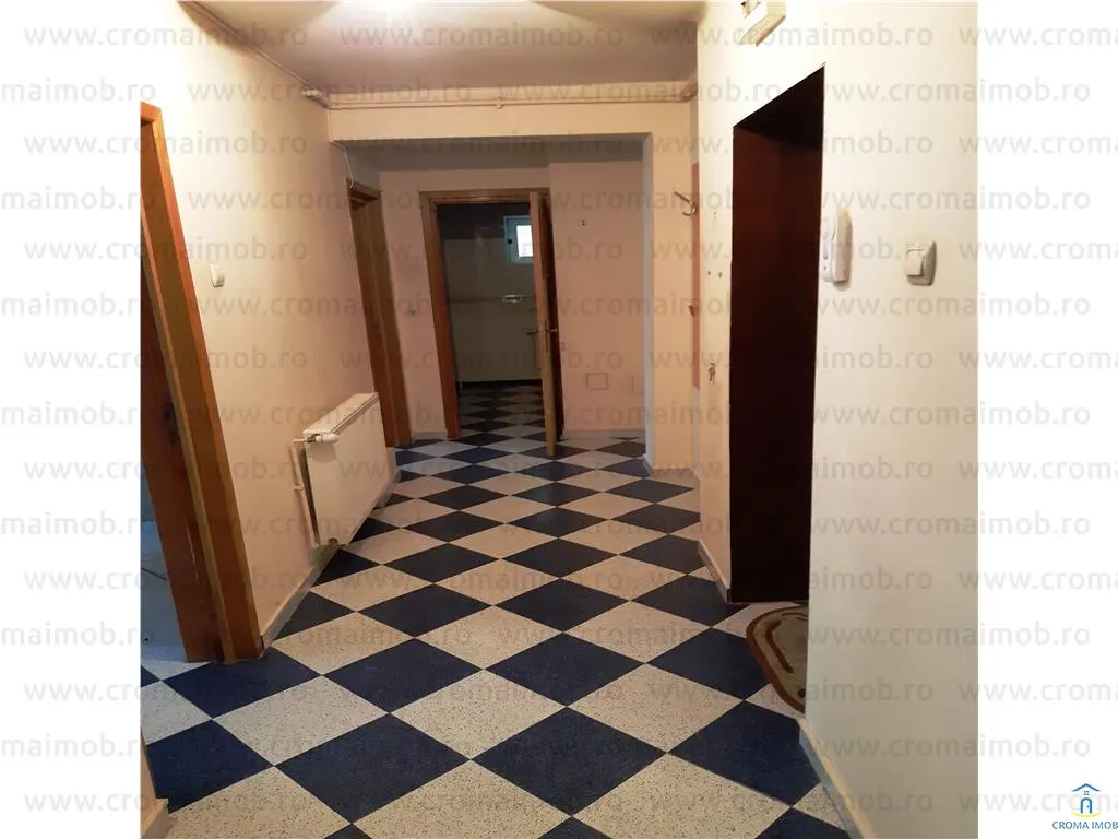 Inchiriere duplex 5 camere, Ploiesti, zona Ultracentrala - foto 16