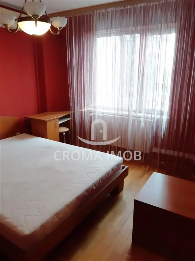 Inchiriere duplex 5 camere, Ploiesti, zona Ultracentrala - foto 19
