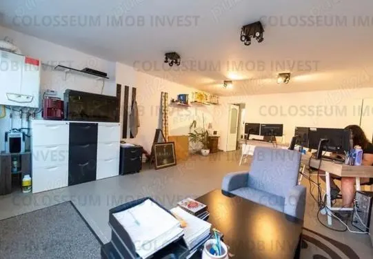 Apartament 2 camere, semidecomandat - zona Bartolomeu - foto 1