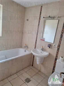 Penthouse etaj 3 si 4 Ã®nt dorobanti cu 2 locuri de parcare si boxa - foto 14