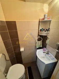 Apartament de vanzare cu 4 camere, Str. Moldovei-Central - foto 7