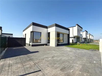 Casa individuala parter - 3 camere 2 bai + dressing - teren 330 mp - 2 minute STV - foto 2
