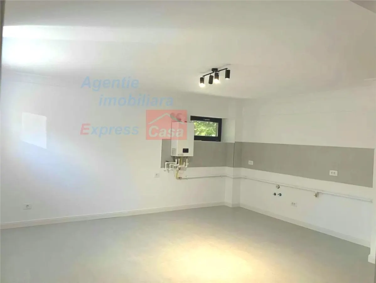 Apartament 1 camera de vanzare, CUG/Valea Adanca. Ideal pentru locuit sau investitie - foto 1