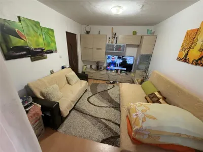 SOARELUI - APARTAMENT CU 1 CAMERA - mobilat, semidecomandat - Timisoara