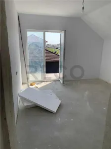 RECO Casa 4 camere in Nojorid, constructie 2022, garaj - foto 10