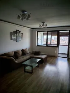 Apartament de 2 camere de inchiriat spatios Tractorul - Brasov - Brasov
