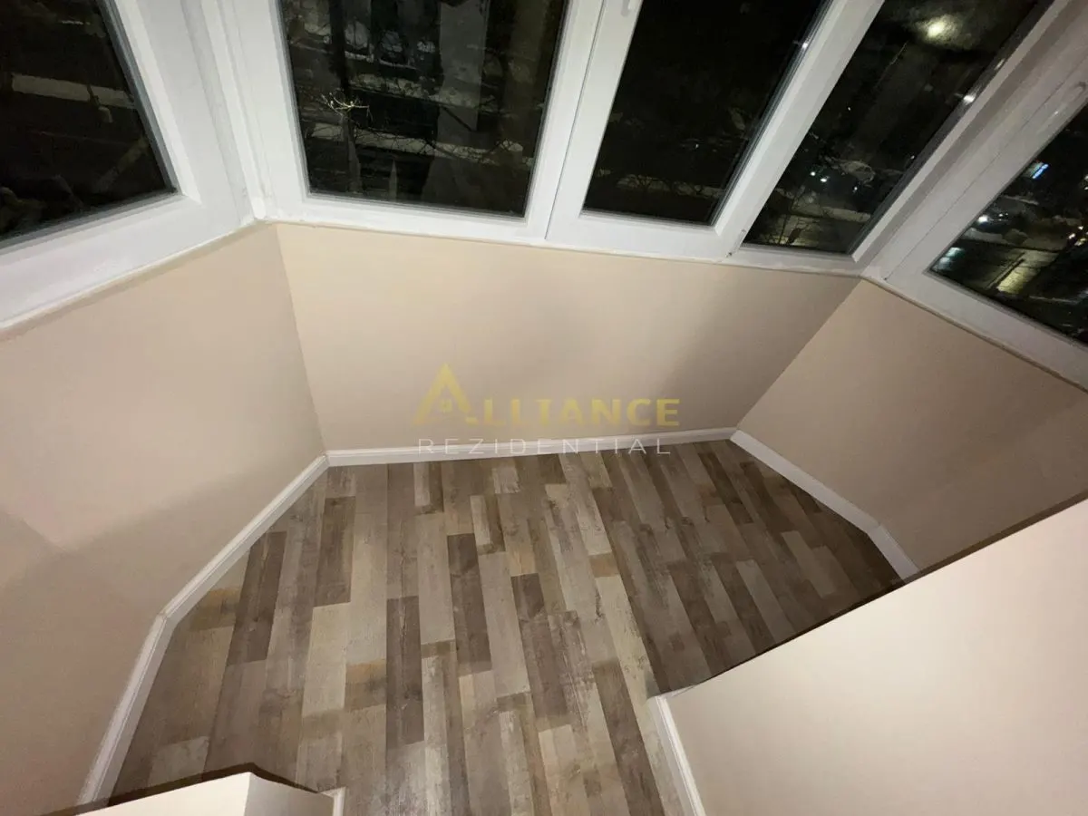 Apartament 3 camere, decomandat - 300 m de Metrou Aparatorii Patriei - Renovat - foto 12