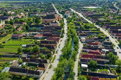 Sediu firma/ rezidential, pe domeniu de 2.240 mp teren,Central, Halchiu, Brasov - foto 12