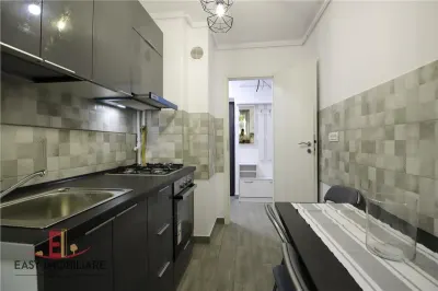 Apartament 2 camere, ultracentral, etaj 1, prima inchiriere, Str. Tineretului - foto 7