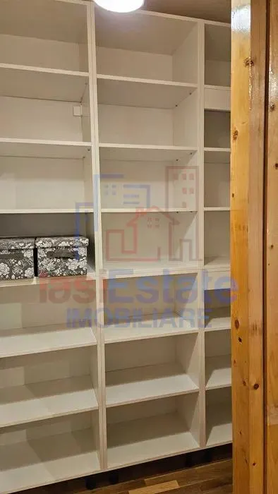 Apartament 2 Camere Nicolina - Biserica Catolica - foto 7