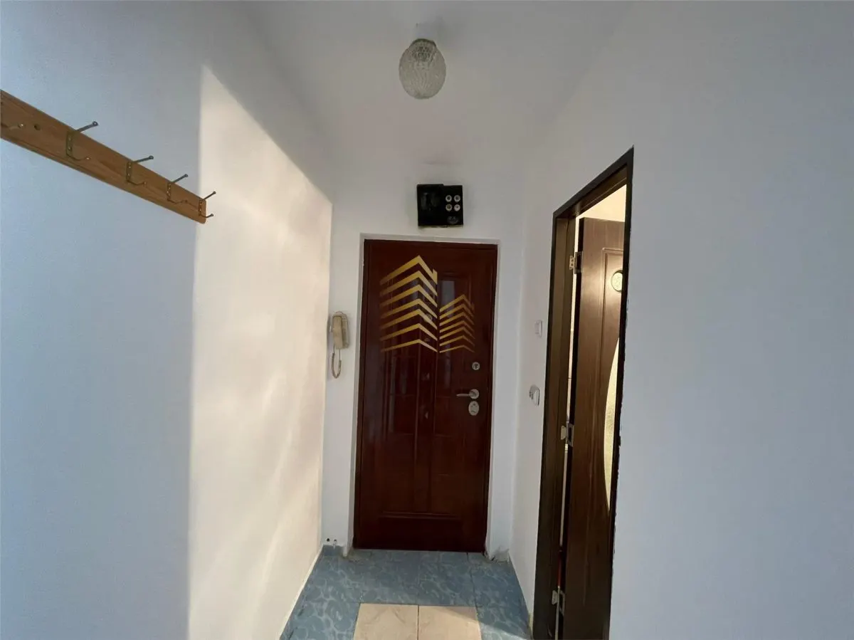 APARTAMENT CU 2 CAMERE|ZONA DECEBAL - foto 8
