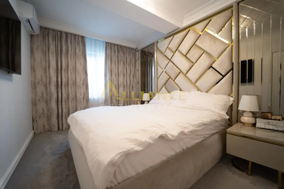Casă tip townhouse de vânzare P+1E+M | 265 mp utili | 7 camere | terasă închisă | 3 locuri parcare - foto 5