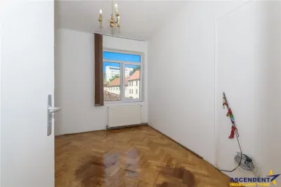 O proprietate care isi pastreaza valoarea: farmec autentic si locatie premium - foto 12