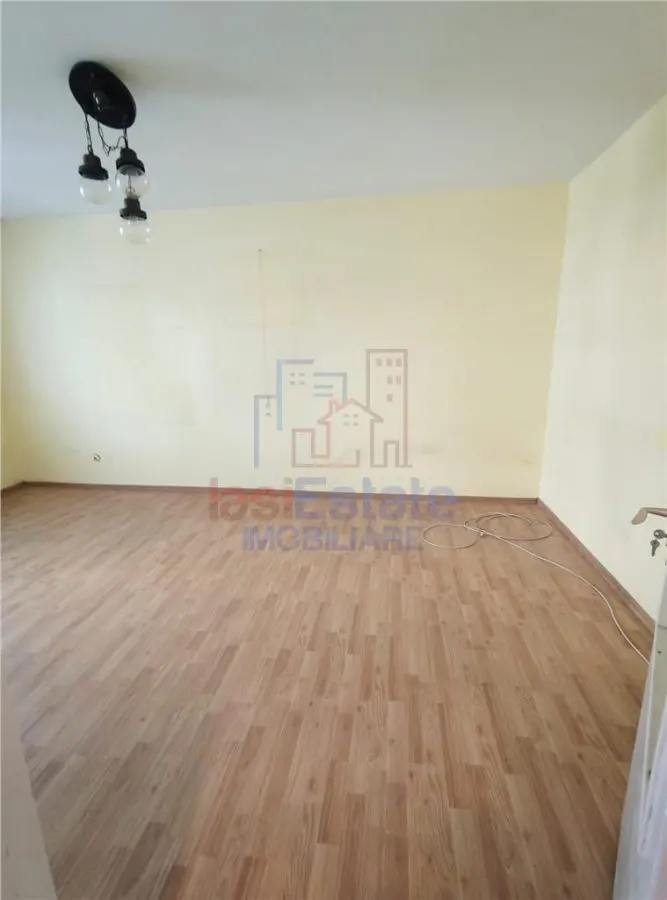 Podu Ros Apartament 2 camere Decomandat - foto 15