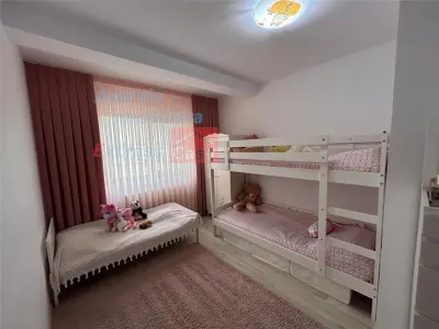 Proprietate deosebita de vanzare | Casa, 13.200 mp teren, doua iazuri cu peste | Raducaneni, Iasi - foto 15