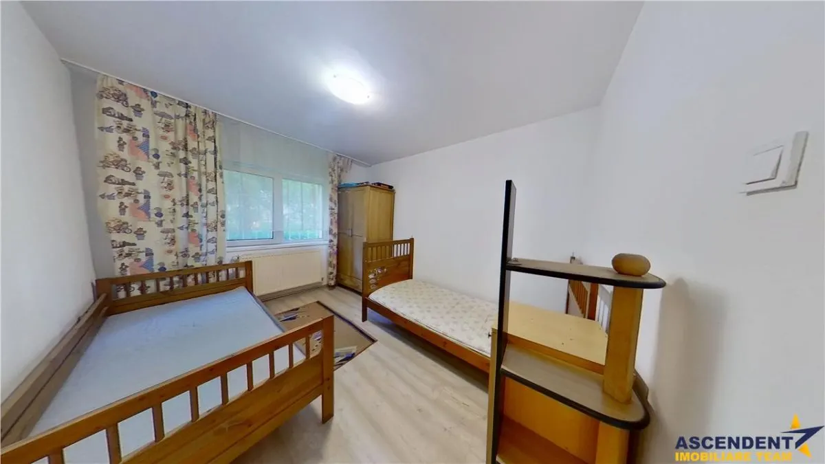 Decomandat, 3 camere, 2 bai, spatiu verde, mobilat, utilat, boxa, Faget, Brasov - foto 7