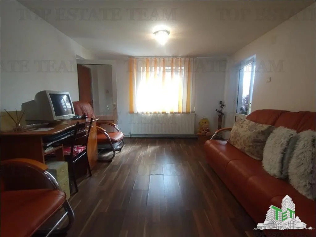 Teren generos 700 mp, include casa cu panouri fotovoltaice, langa Bucuresti, comuna 1 Decembrie - foto 6