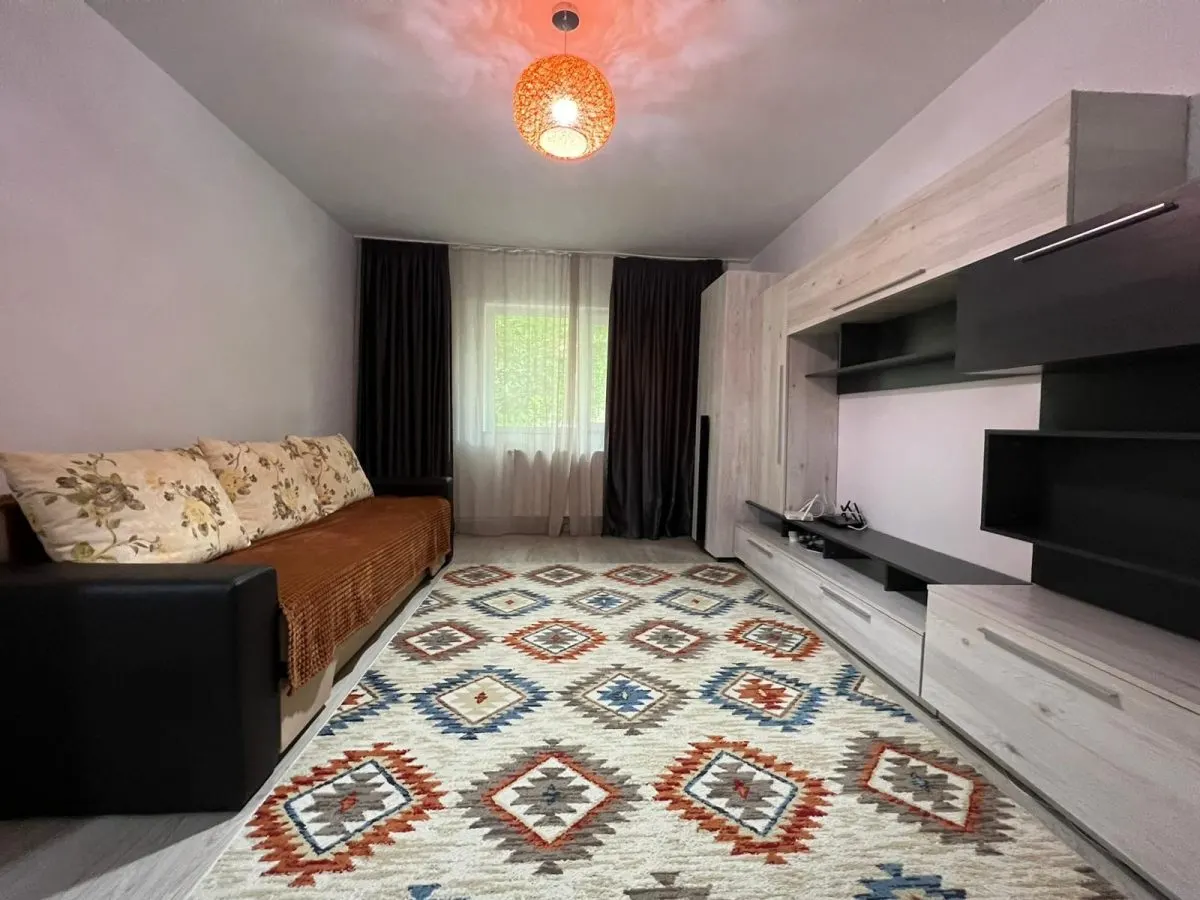 Apartament 1 camera, decomandat, zona Tatarasi - 2 Baieti - 320 euro - foto 6
