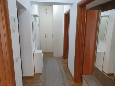 Apartament 3 camere, tip vila, cu gradina, Tractorul, Brasov - foto 5