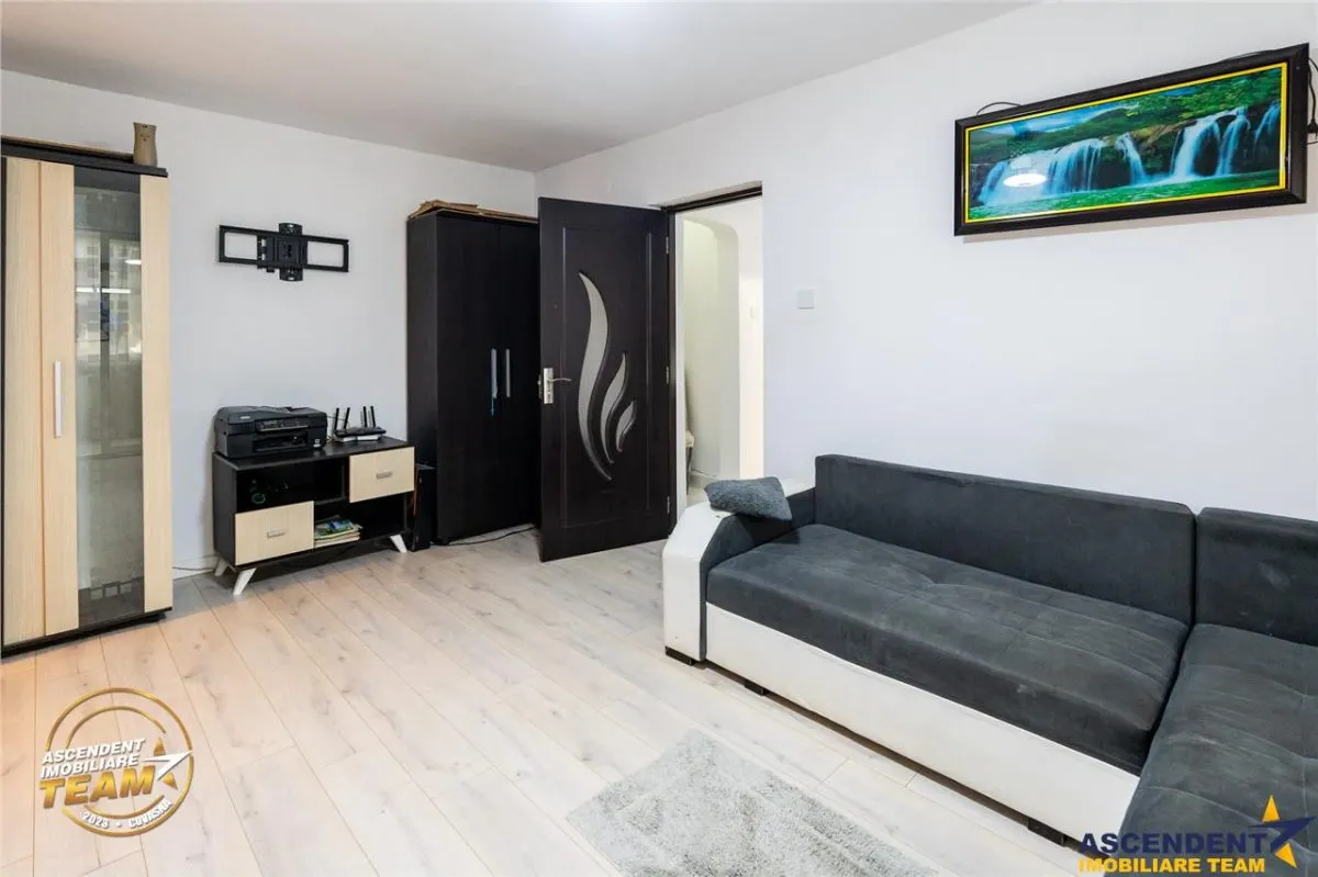 Apartament 2 camere, echipat, balcon, areal cu atmosfera linistita, Central, Covasna. - foto 10