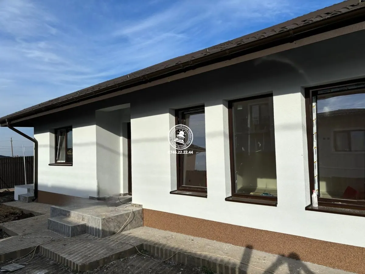 Casa de vanzare Valea Lupului - foto 1