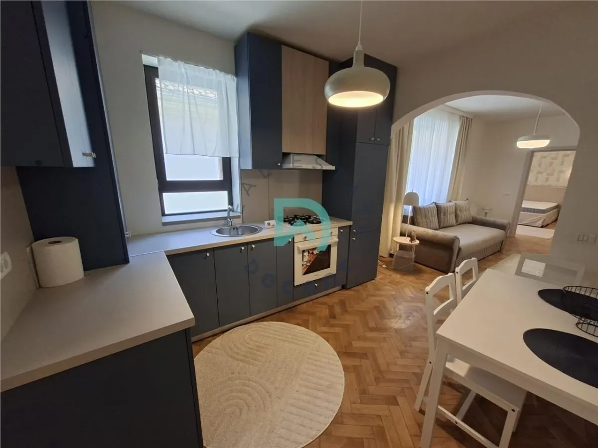 Ultracentral , 2 camere, Prima chirie - foto 1