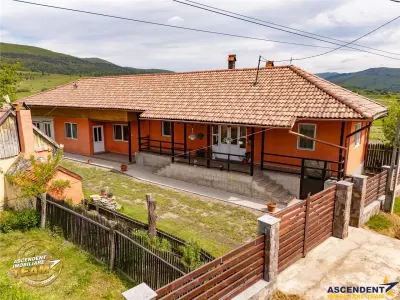 1.200mp teren si casa cu gradina inflorata, aproape de Targu Secuiesc: Belani - foto 4