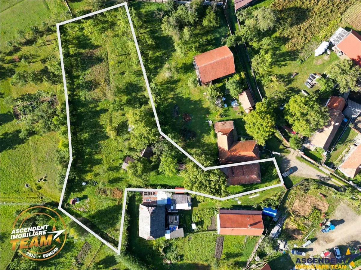 FILM! 3.000 mp teren intravilan cu proprietate traditionala de poveste,Zagon,Covasna - foto 1