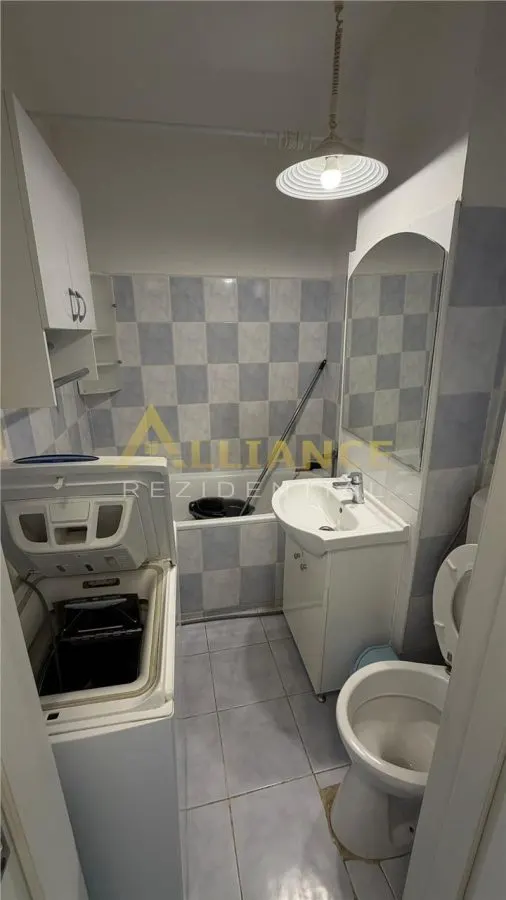Apartament 2 camere - Sector 4 - Resita - foto 7