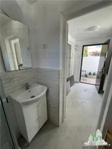 Casa cu potential investitional, de vanzare in zona Tei - foto 15