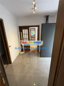 Ofer spre inchiriere casa cu 4 camere 1 Mai - foto 6