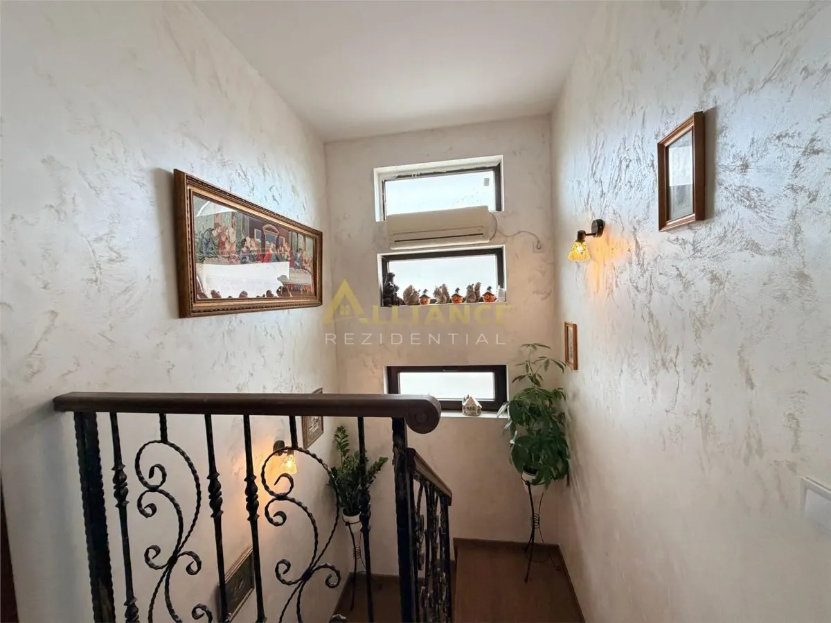 Casa individuala P+1E || 4 camere 2 bai || teren 300mp || - foto 4