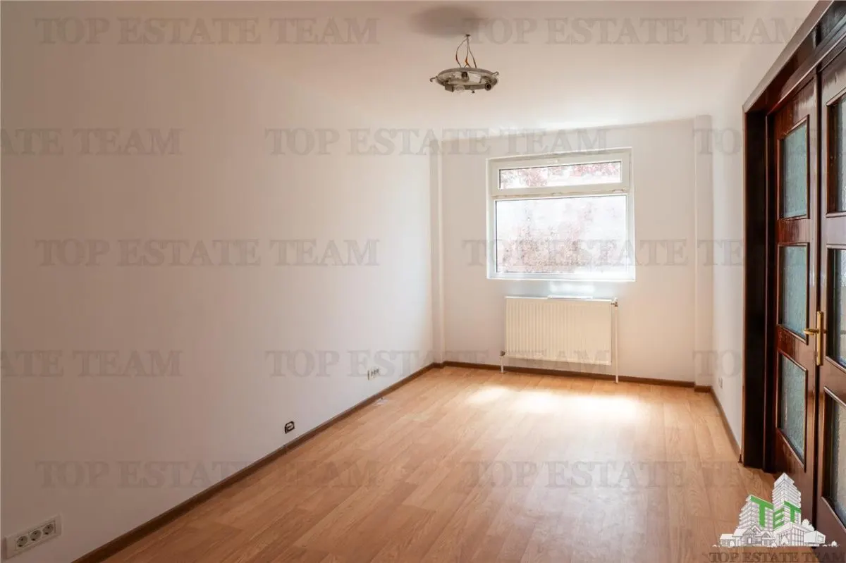Vila 300mp teren 935mp pentru investitie! 2100 euro/luna chirie! - foto 14