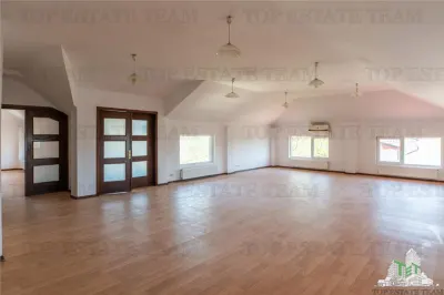 Vila 300mp teren 935mp pentru investitie! 2100 euro/luna chirie! - foto 18