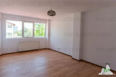 Vila 300mp teren 935mp pentru investitie! 2100 euro/luna chirie! - foto 8