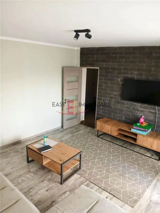 Apartament 3 camere, UMF, etaj 3, Marasti, 2 bai, Targu Mures - foto 2