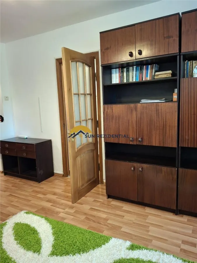 Colentina -scoala gen 39 - foto 4