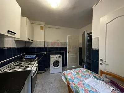 Apartament 2 camere decomandat etajul 1- Metalurgiei - foto 5