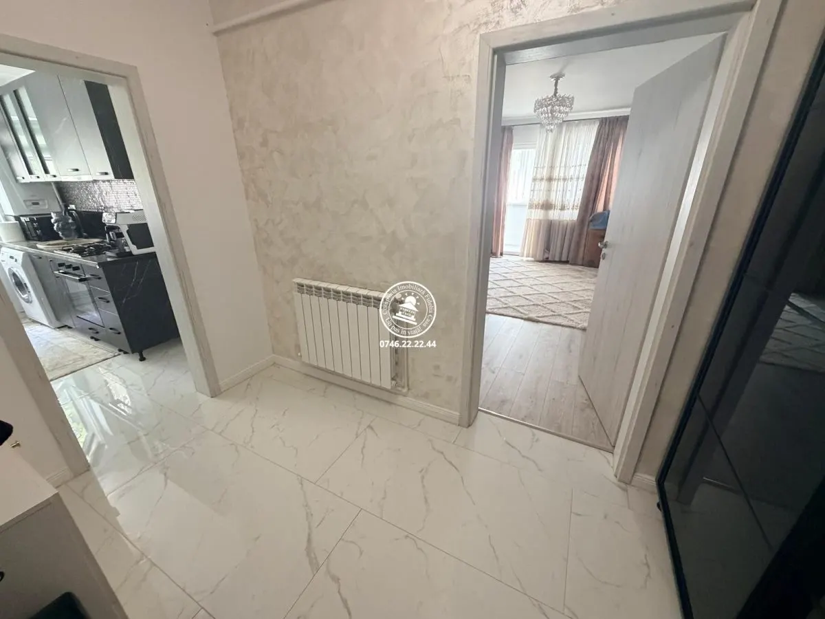 Apartament cu doua camere decomandat Alexandru cel Bun 60 mp - foto 1