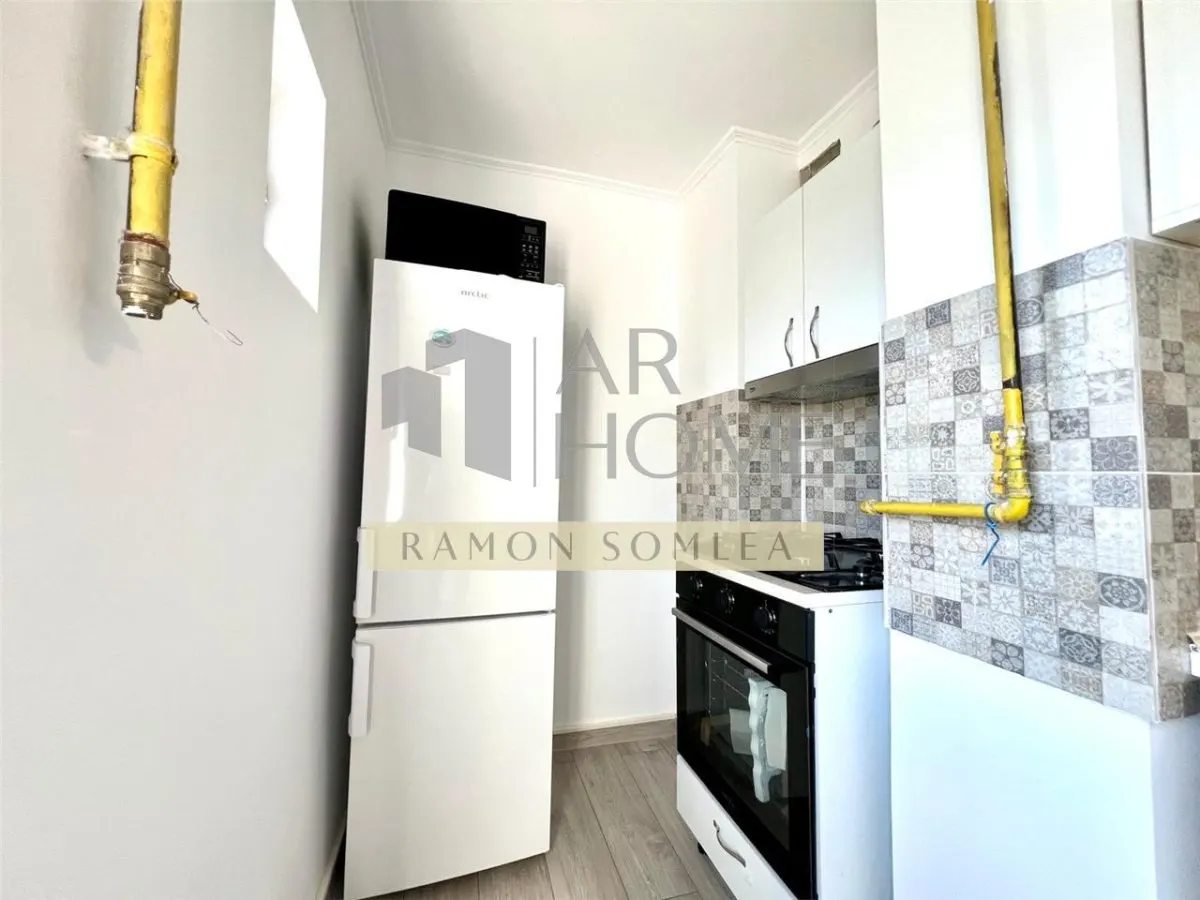 Garsoniera recent renovata, Mihai Bravu , Ploiesti - foto 5
