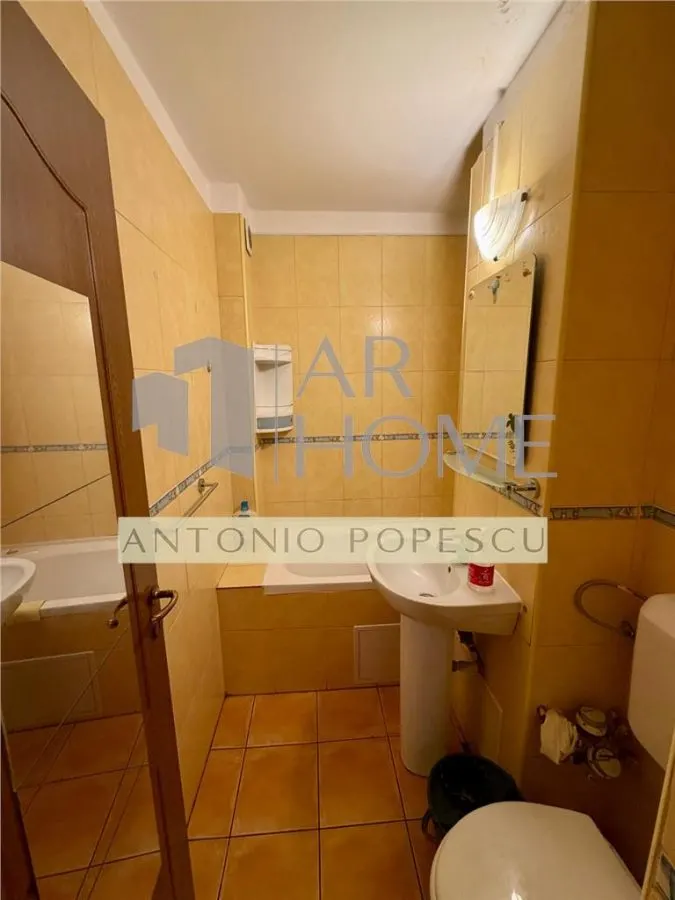 Apartament 2 camere, decomandat, in Ploiesti, zona Vest/ Lamaita. - foto 9